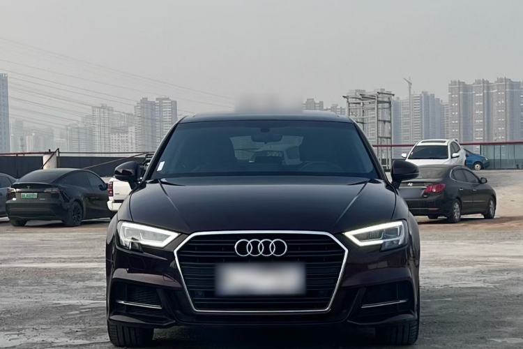 Used Audi A3 2019 Sportback 35 TFSI Fashion Edition China VI Emission Standard