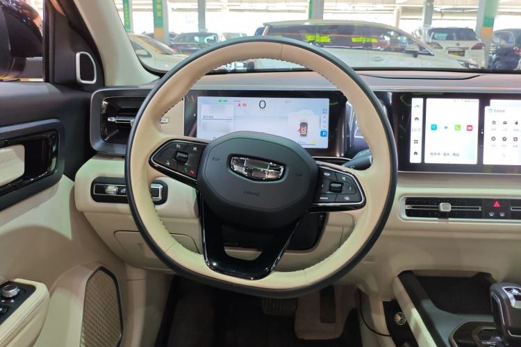 Used Geely Auto icon 2023 1.5TD Chocolate Smoothie Edition
