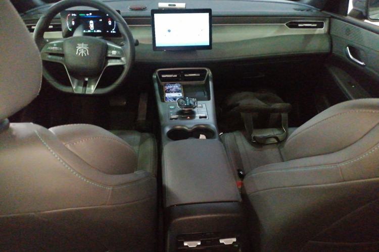 Used BYD Qin PLUS 2025 DM-i Smart Drive 55KM Leading Model
