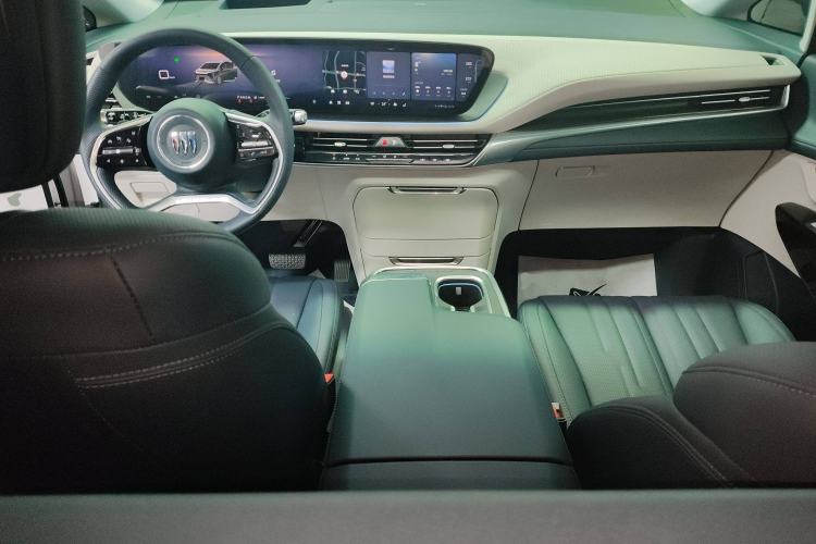 Used Buick Century 2025 2.0T Four-Seat Private Edition
