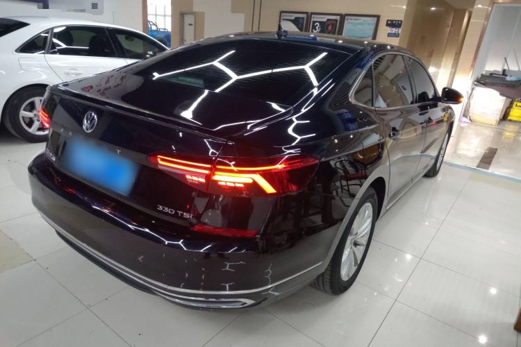 Used Volkswagen Passat 2020 330TSI Elite Edition China VI
