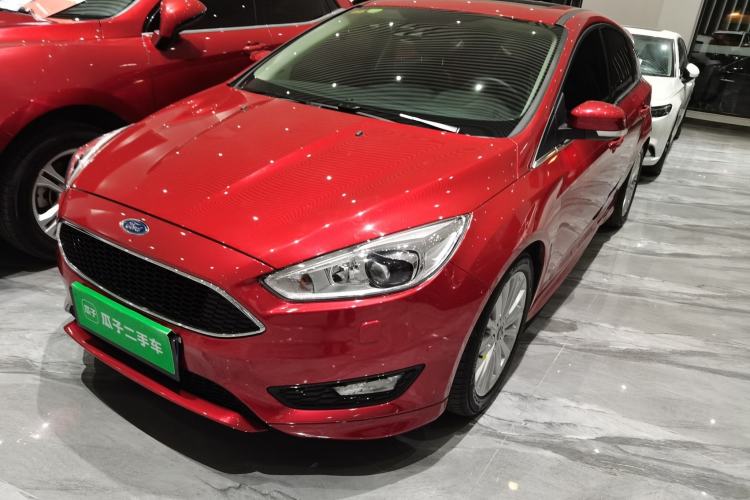 Used Ford Focus 2018 Hatchback Classic EcoBoost 180 Automatic Sport Edition