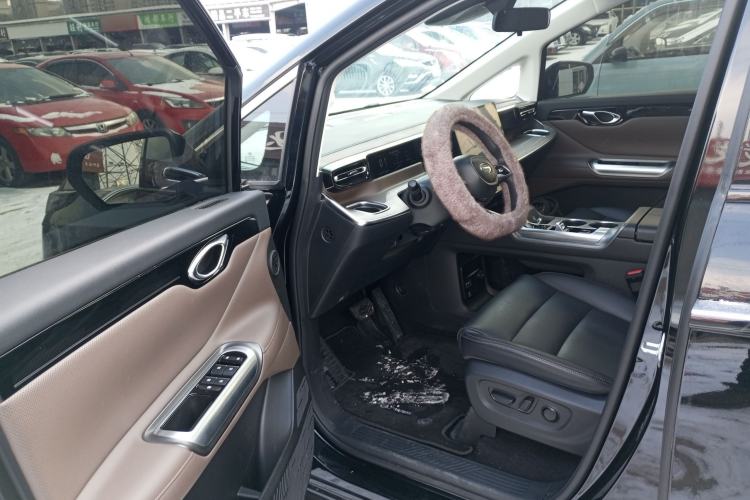 Used GAC Trumpchi Trumpchi E8 2024 Honor Series 2.0L Honor Edition
