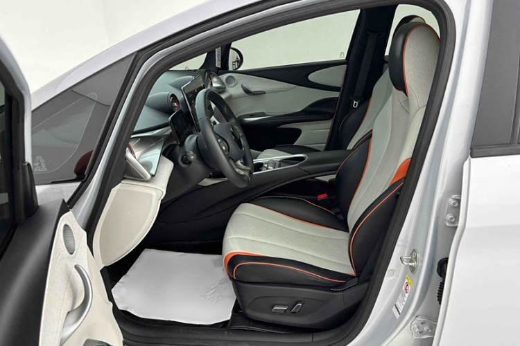 Used BYD Dolphin 2021 405 km Fashion Edition
