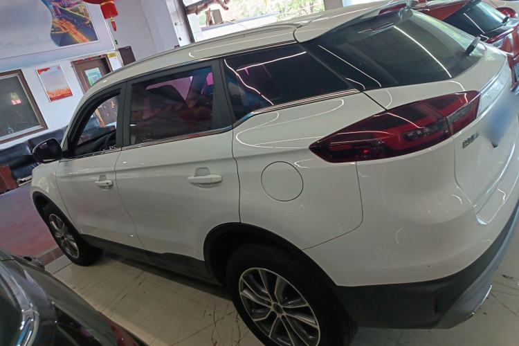 Used Geely Auto Emgrand X7 Sport 2021 Million Edition 1.8TD DCT Two-Wheel Drive Comfort Model
