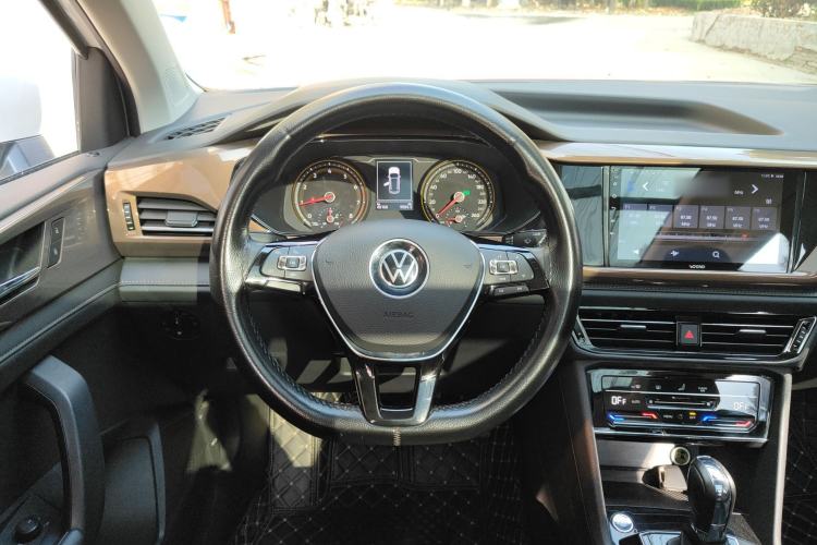 Used Volkswagen Tharu 2021 280TSI Two-Wheel Drive Comfort Edition
