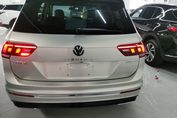 Used Volkswagen Tiguan L 2021 330TSI Automatic Two-Wheel Drive R-Line Enhanced Edition
