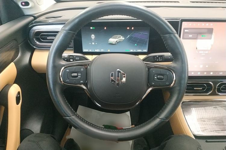 Used Leapmotor C11 2024 Range-Extended 300 Luxury Edition