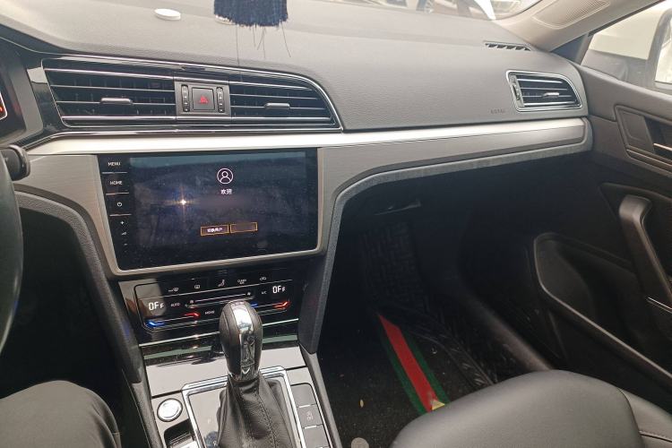 Used Volkswagen Lamando 2021 280TSI DSG Comfort Edition
