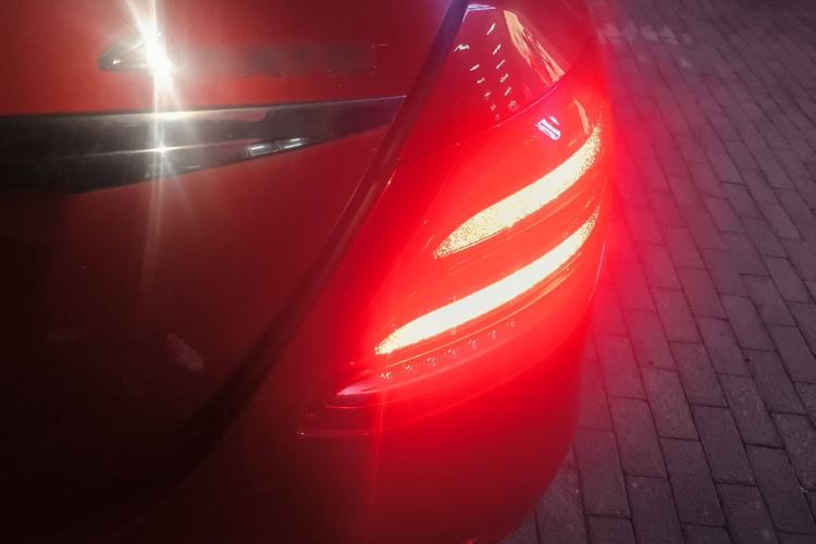 Used Mercedes-Benz E-Class 2019 E 260 Sport Edition 4MATIC
