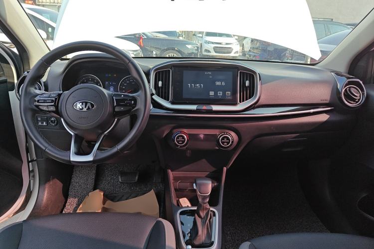 Used Kia kx1 Stonic 2021 1.4L Automatic Fun & Sport Edition
