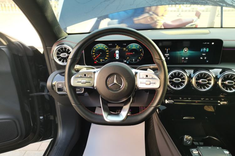 Used Mercedes-Benz CLA 2020 CLA 200
