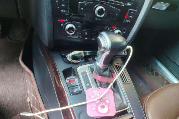 Used Audi A4L 2015 35 TFSI Automatic Comfort Model
