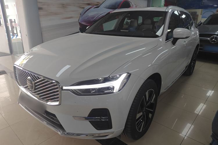 Used Volvo XC60 2026 B5 4x4 Smart Luxury Edition
