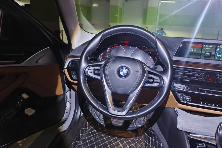 Used BMW 5 Series 2018 528Li Launch Special Edition
