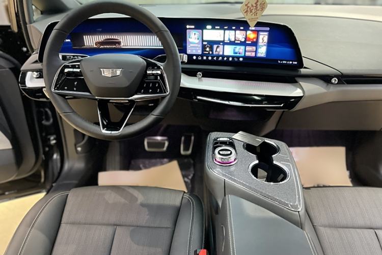 Used Cadillac OPTIQ 2024 Standard Range Version
