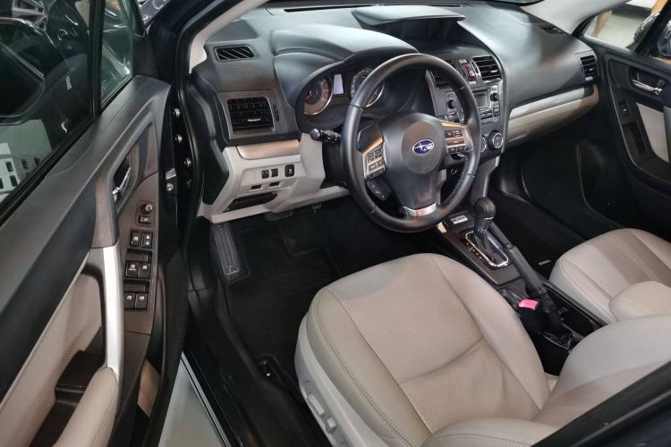 Used Subaru Forester 2013 2.5i Automatic Luxury Edition
