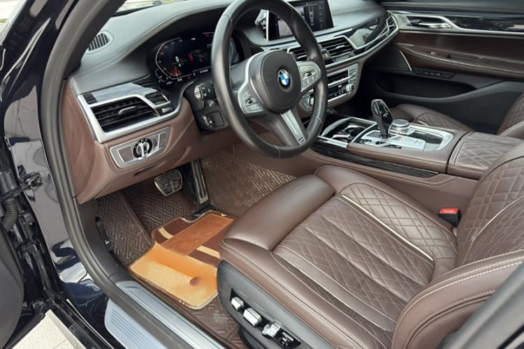 Used BMW 7 Series 2021 740Li Leading Model M Sport Package
