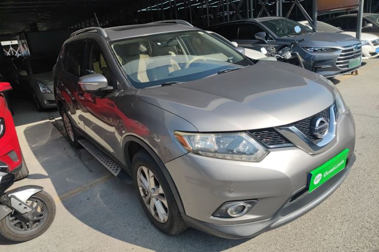Used Nissan X-Trail 2014 2.5L CVT Luxury Edition 4WD
