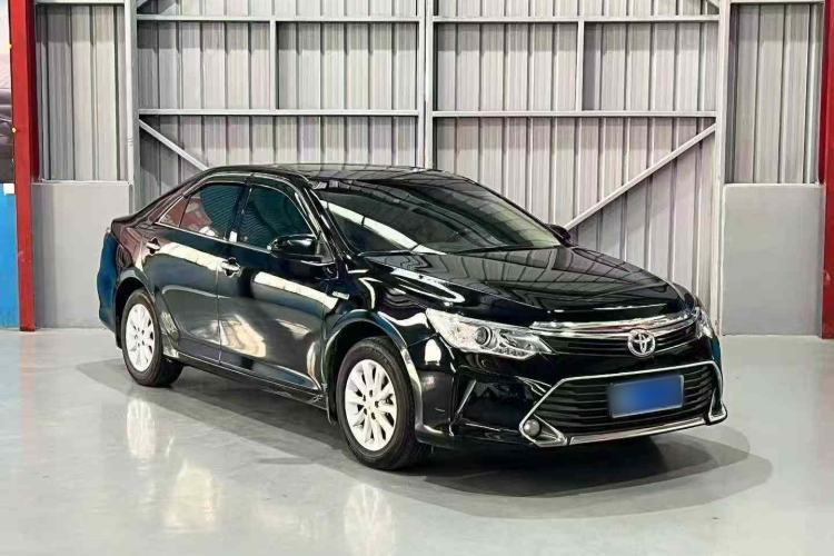 Used Toyota Camry 2015 Dual-Engine 2.5 HG Luxury Navigation Edition
