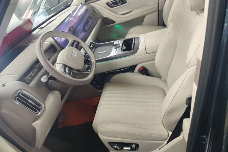 Used  Galaxy M9 2025 Model 230km Two-Wheel-Drive Exploration Edition