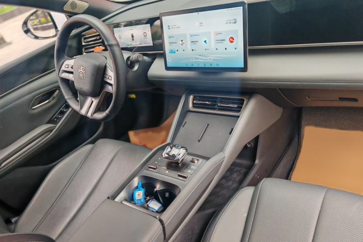 Used BYD Qin L 2024 DM-i 120KM Leading Model
