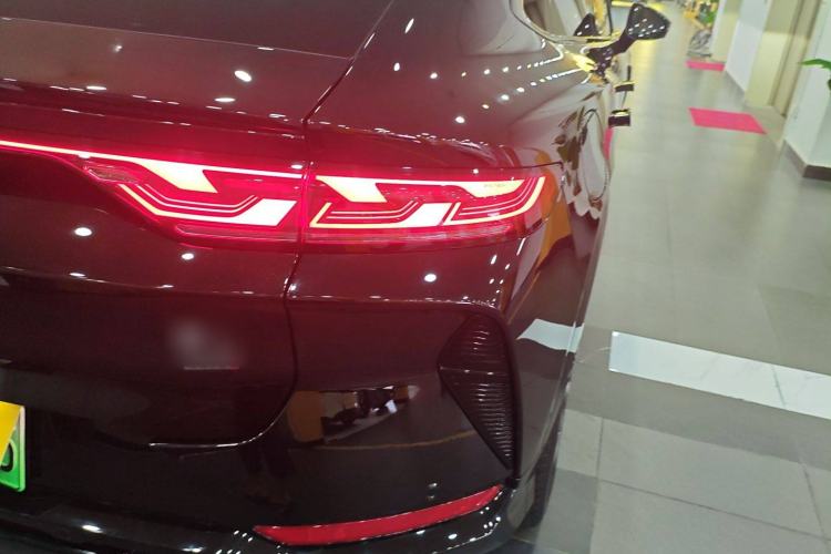 Used BYD Song L EV 2025 Intelligent Driving Version 662 km LiDAR Excellence Edition
