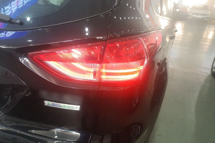 Used Ford Kuga 2015 1.5L GTDi Two-Wheel-Drive Comfort Model
