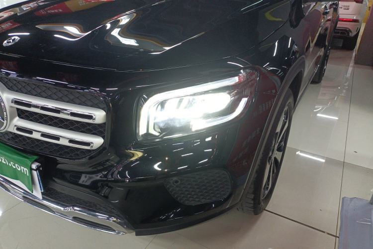 Used Mercedes-Benz GLB 2022 Updated GLB 200 Fashion Edition