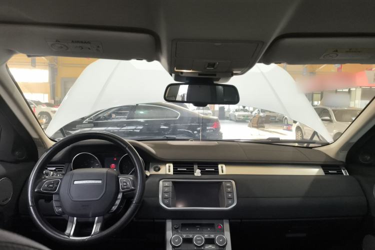 Used Land Rover Range Rover Evoque 2016 2.0T SE Smart Glow Edition
