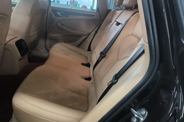 Used Porsche Macan 2014 Macan 2.0T
