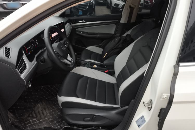 Used Volkswagen Bora 2023 300TSI DSG Prestige Edition
