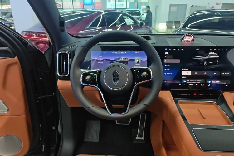 Used Hima AITO M8 2025 Extended-Range Max+ Version 53.4 kWh 5-Seater Edition
