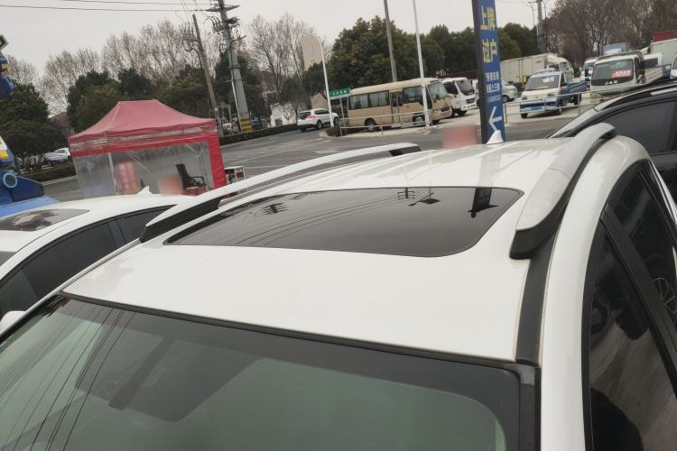 Used Toyota RAV4 2016 2.0L CVT Two-Wheel Drive Fashion Edition China V Standard
