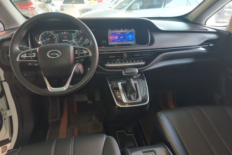 Used GAC Trumpchi M6 2021 270T DCT Luxury Edition (7 Seats)
