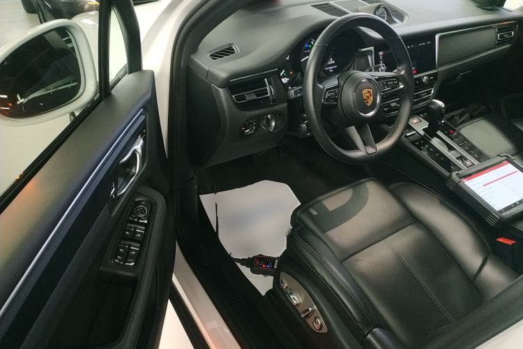 Used Porsche Macan 2023 Macan 2.0T