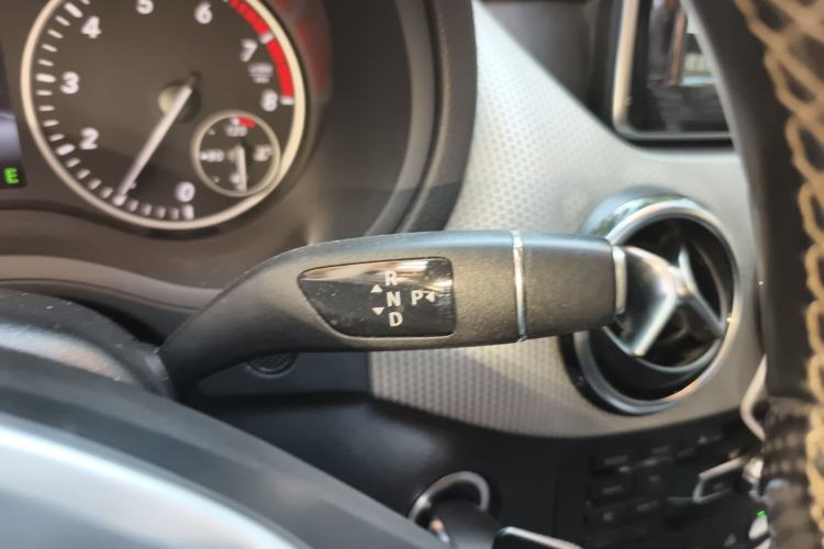 Used Mercedes-Benz B-Class 2012 B 200
