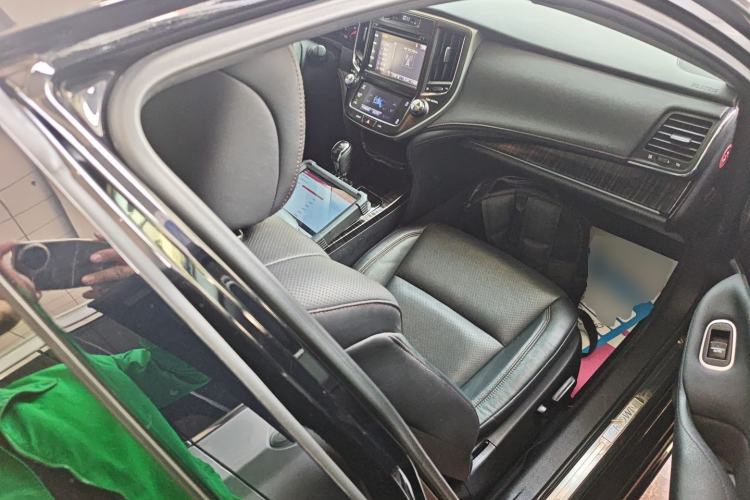 Used Toyota Crown 2015 2.0T Fashion Edition