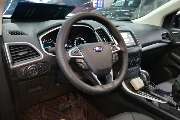 Used Ford Edge 2018 Facelifted EcoBoost 245 Two-Wheel-Drive Platinum Edition 5 Seats China V Emission Standard
