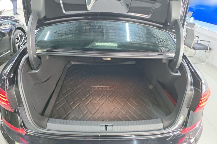 Used Volkswagen Passat New Energy 2020 430 PHEV Hybrid Luxury Edition China VI Standard