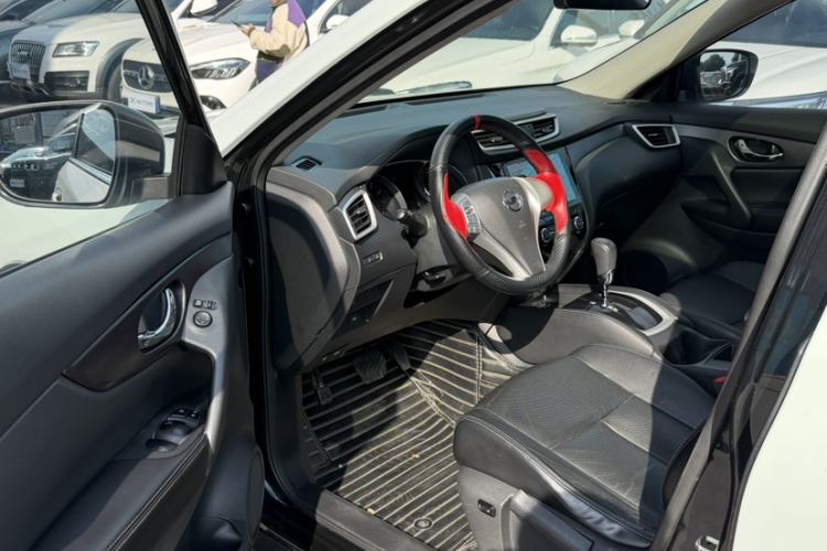 Used Nissan X-Trail 2014 2.0L CVT Comfort Edition 2WD
