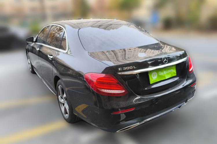 Used Mercedes-Benz E-Class 2019 E 300 L Sporty and Stylish Model
