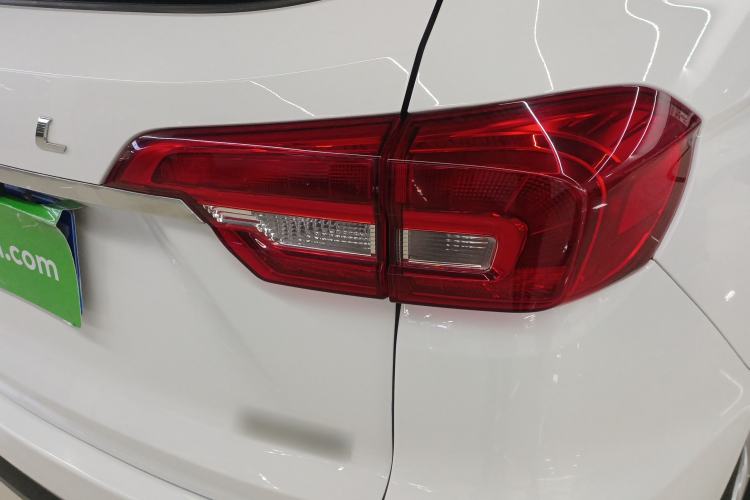 Used Haval M6 2019 1.5T DCT Two-Wheel Drive Elite Version China VI Standard
