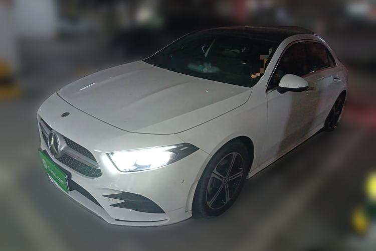 Used Mercedes-Benz A-Class 2022 A 200 L Sport Sedan Fashion Model
