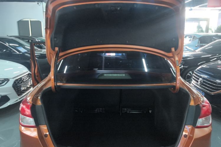 Used Nissan Lannia 2016 1.6L CVT Smart Cool Edition