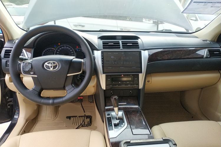 Used Toyota Camry 2015 2.0G Premier Edition