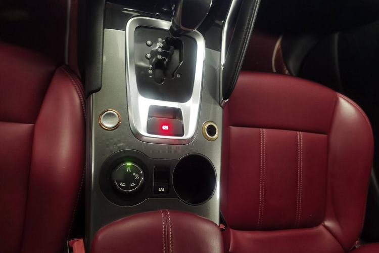 Used Peugeot 3008 2016 1.6THP Automatic Classic Edition
