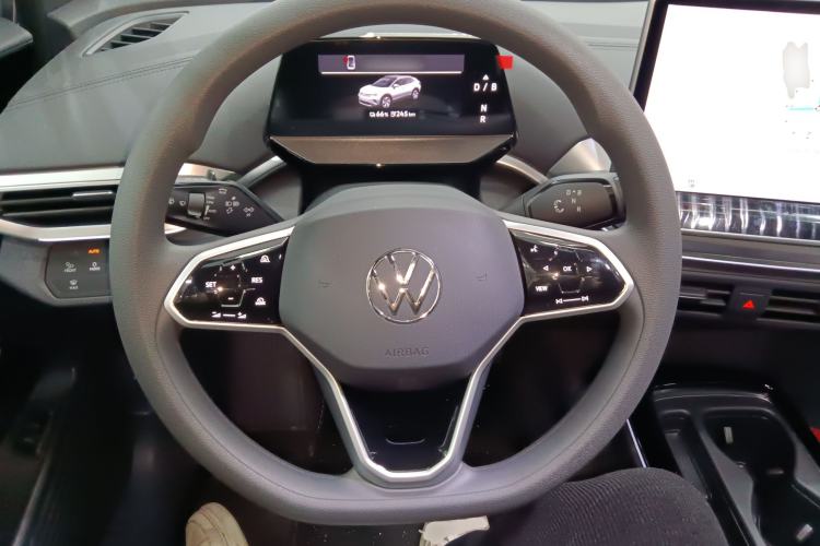 Used Volkswagen ID.4 CROZZ 2025 Pure Edition