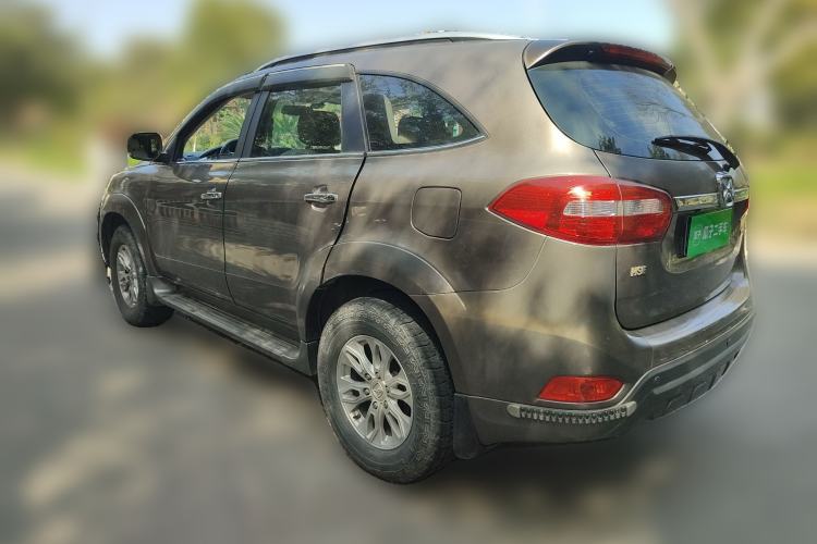 Used JMC Yusheng S350 2014 2.4T Automatic 4x4 Diesel Luxury Version with Sunroof 7 Seats