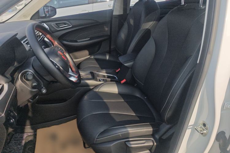 Used Roewe i5 2020 1.5L Automatic 4G Connect Luxury Flagship Edition
